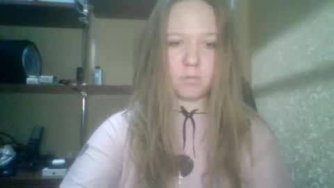 Snapshot of alya764770 chatting on December 21, 6:53 am alya764770 online show from December 21, 6:53 am