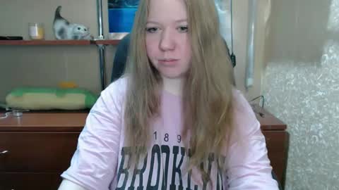 Snapshot of alya764770 chatting on February 2, 6:45 am alya764770 online show from February 2, 6:45 am