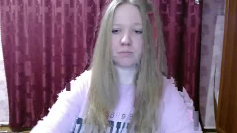 Snapshot of alya764770 chatting on February 25, 7:12 pm alya764770 online show from February 25, 7:12 pm