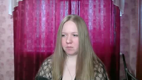 Snapshot of alya764770 chatting on March 9, 11:14 am alya764770 online show from March 9, 11:14 am