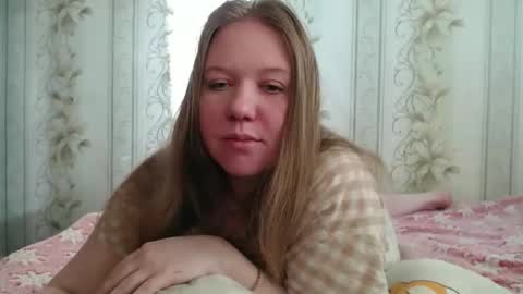 alya764770 online show from May 3, 12:27 am