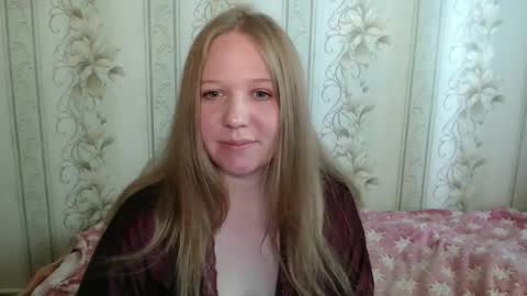 alya764770 online show from May 11, 11:16 am