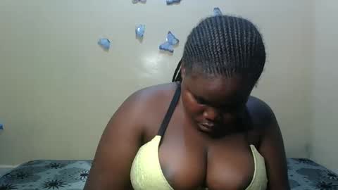 Snapshot of alyabeiby chatting on June 3, 8:03 pm alyabeiby online show from June 3, 8:03 pm