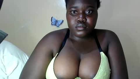 Snapshot of alyabeiby chatting on June 8, 7:58 pm alyabeiby online show from June 8, 7:58 pm