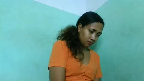 Snapshot of alyahtah chatting on July 12, 7:27 pm alyahtah online show from July 12, 7:27 pm