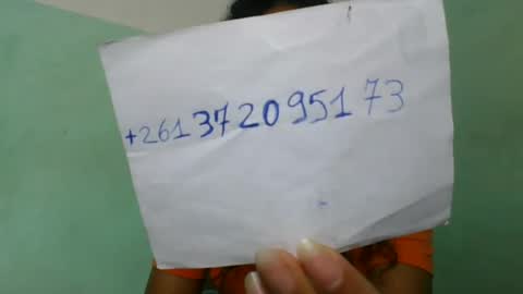 Snapshot of alyahtah chatting on July 13, 7:33 am alyahtah online show from July 13, 7:33 am