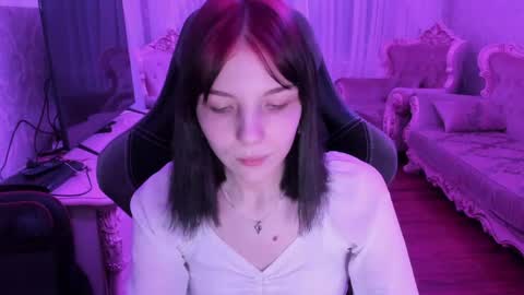 Snapshot of alyaska_yang chatting on May 30, 6:38 pm alyaska_yang online show from May 30, 6:38 pm