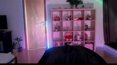 Missy online show from December 18, 7:58 am