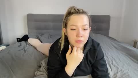 Al online show from March 18, 6:27 am