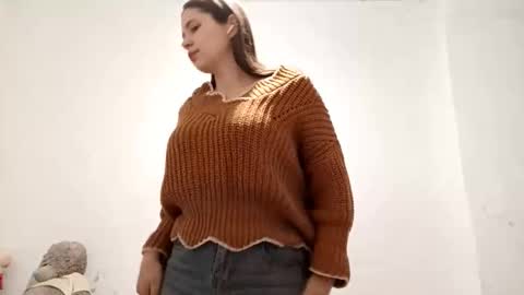 Snapshot of alysaadley chatting on December 19, 5:42 pm Zara online show from December 19, 5:42 pm