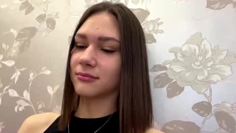 Alisa online show from July 3, 11:05 am
