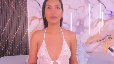 alyson__a online show from April 12, 1:05 pm