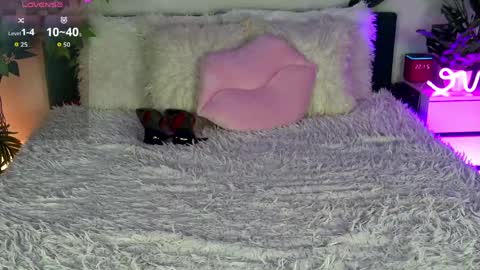 Alyson online show from May 29, 5:55 pm