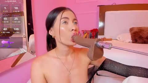 alysonjackson online show from March 17, 7:39 pm