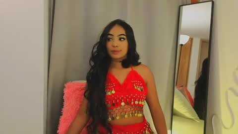 Snapshot of alyssa_bunnyx chatting on June 20, 2:58 am . online show from June 20, 2:58 am