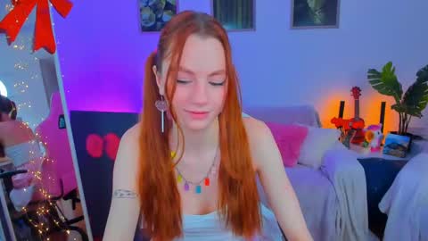 alyssa_smitt online show from January 29, 7:36 am