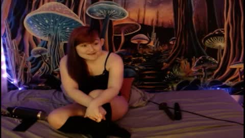 Snapshot of alyssaarcane chatting on April 17, 12:02 am alyssaarcane online show from April 17, 12:02 am