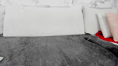 Snapshot of alyssamillan chatting on January 26, 11:28 am alysamillan online show from January 26, 11:28 am