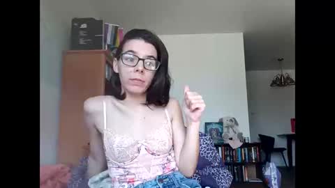 alysspace2 online show from January 15, 7:50 pm