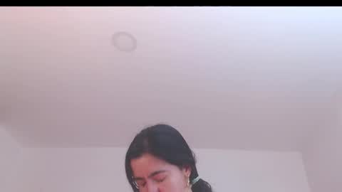 valentia online show from October 28, 1:53 am