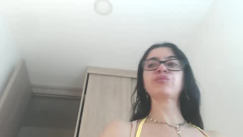 valentia online show from January 19, 2:59 am