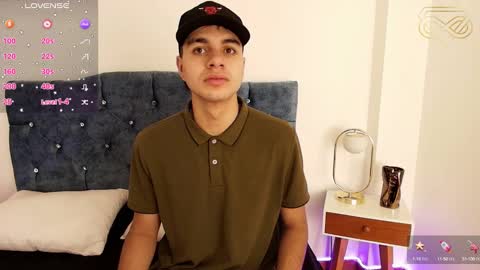 Amadeo Wild online show from December 8, 2:09 pm