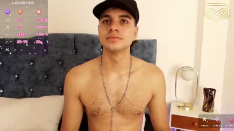 Amadeo Wild online show from December 8, 5:11 pm