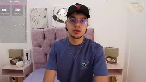 Amadeo Wild online show from January 19, 12:39 pm