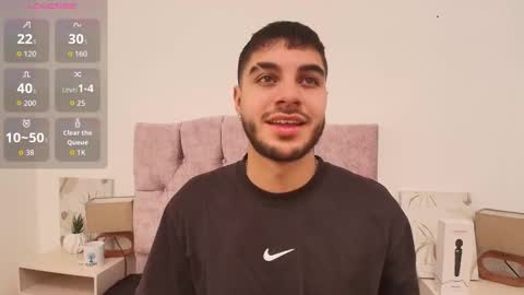 Amadeo Wild online show from October 25, 4:24 pm