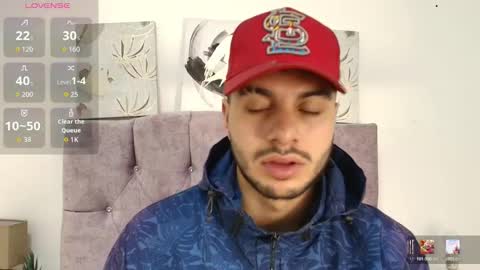 Snapshot of amadeo_wild chatting on March 13, 12:12 pm Amadeo Wild online show from March 13, 12:12 pm