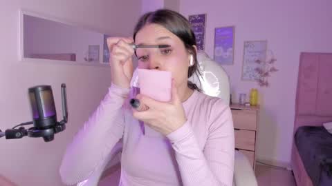 B I A N C A online show from September 13, 4:01 am