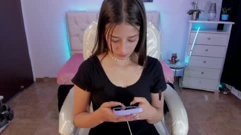 B I A N C A online show from April 8, 8:31 pm