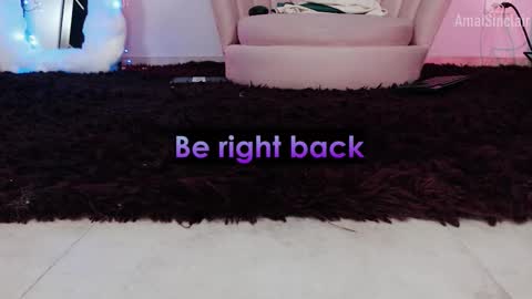 Amai  Sinclair  online show from September 11, 6:13 am