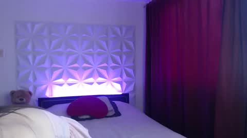 Amalett online show from February 8, 12:41 pm