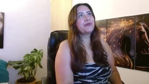AMALIA online show from April 19, 9:17 pm