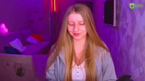 Snapshot of amaliaqueen999 chatting on March 3, 3:31 pm Amalia online show from March 3, 3:31 pm