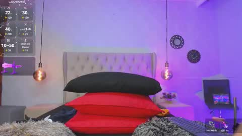 amanda29_ online show from December 19, 7:21 pm