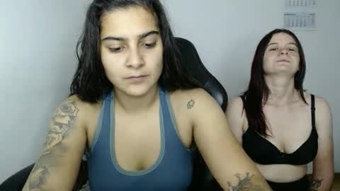 The queen of the biceps  online show from October 23, 7:34 pm