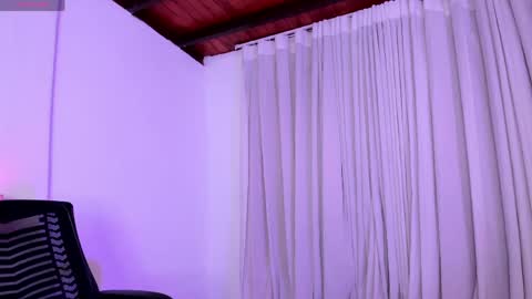 Luisa online show from April 29, 11:44 pm
