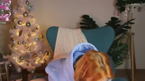 Snapshot of amanda__fox chatting on December 27, 3:53 am Amanda fox online show from December 27, 3:53 am