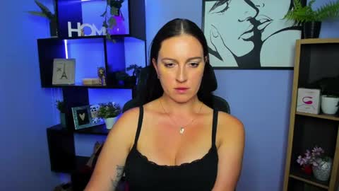 Amanda online show from May 11, 2:45 pm