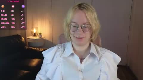 Hi im Amanda online show from June 29, 7:25 am