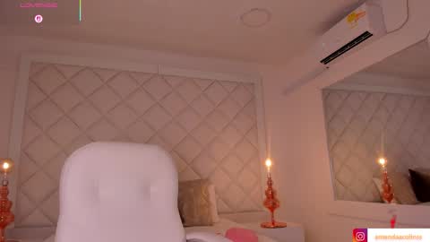 Snapshot of amanda_colin chatting on October 11, 1:16 am Amanda online show from October 11, 1:16 am