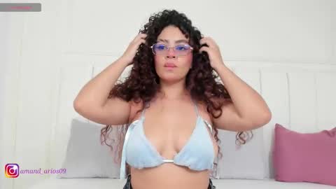 Snapshot of amanda_rios chatting on February 21, 7:26 pm Amanda Rios online show from February 21, 7:26 pm