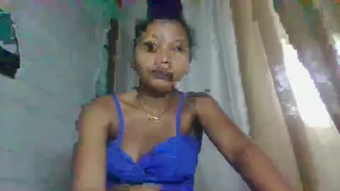 Snapshot of amandaaa25 chatting on September 11, 11:10 am amandaaa25 online show from September 11, 11:10 am