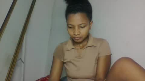 Snapshot of amandaaa25 chatting on September 20, 6:14 am amandaaa25 online show from September 20, 6:14 am