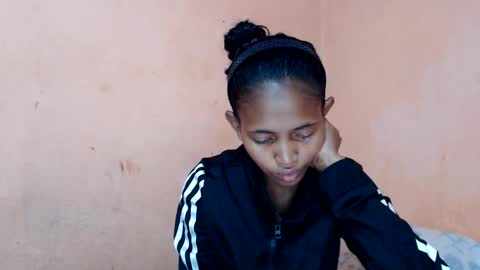 Snapshot of amandaerotic chatting on September 16, 6:25 am amandaerotic online show from September 16, 6:25 am