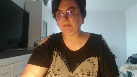 Snapshot of amandamuller1982 chatting on April 23, 8:24 am Anda online show from April 23, 8:24 am