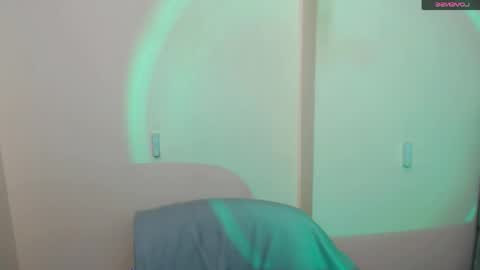 Amanda online show from March 31, 6:47 am