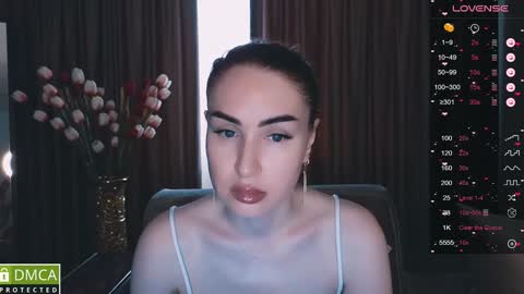 Snapshot of amara_campbell chatting on December 3, 5:31 am amara campbell online show from December 3, 5:31 am